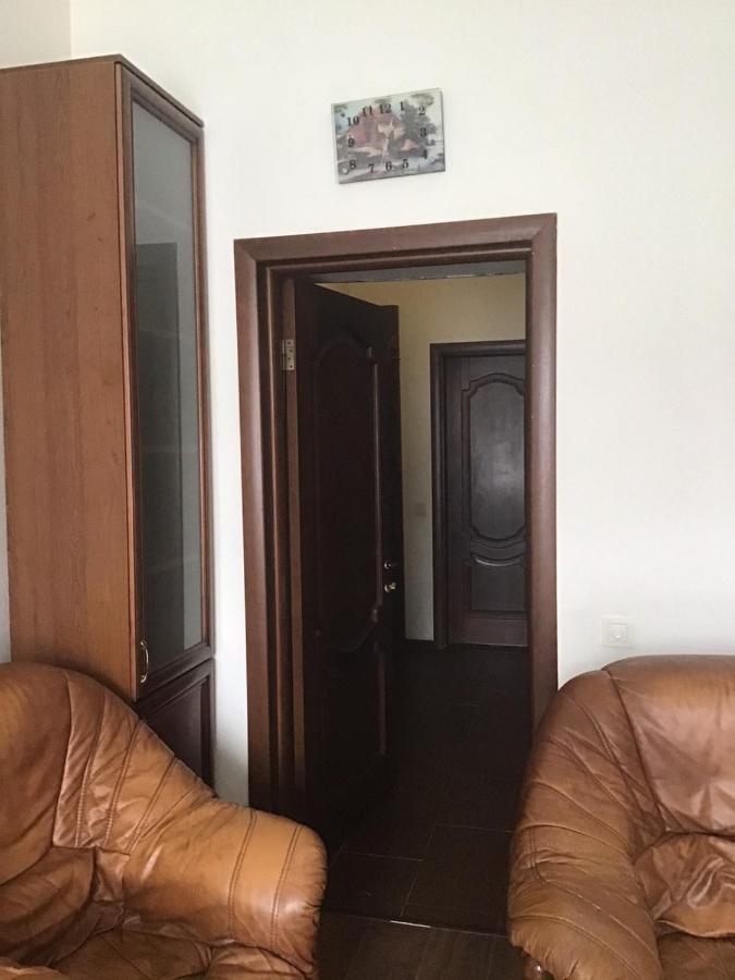 Kievapart Lägenhet Exteriör bild