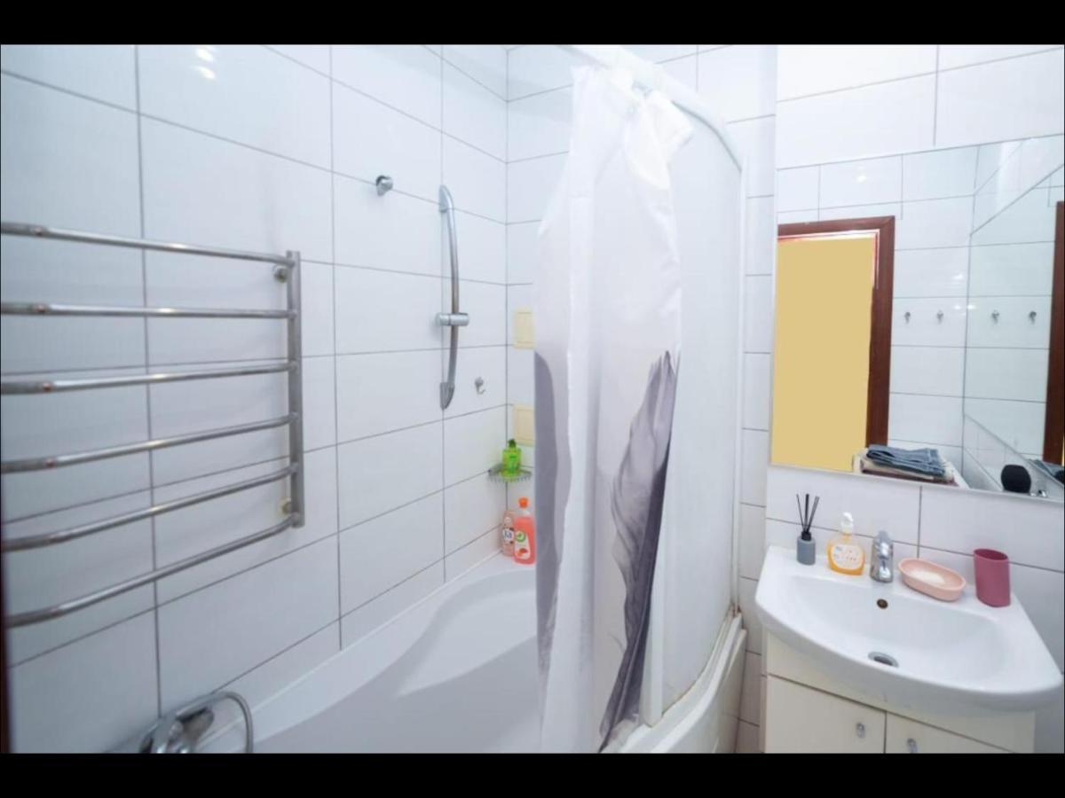 Kievapart Lägenhet Exteriör bild