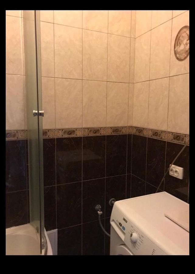 Kievapart Lägenhet Exteriör bild